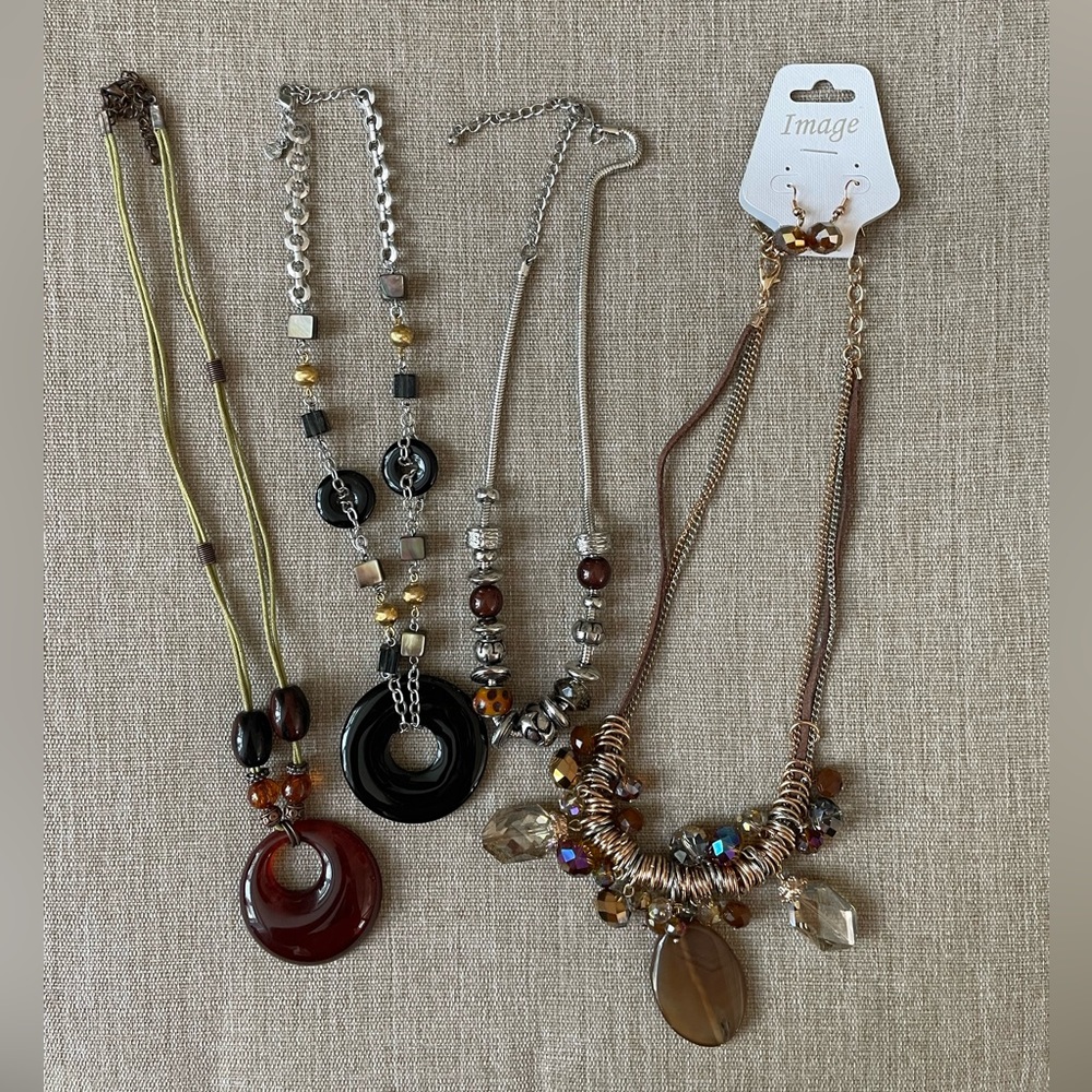 Set of 4 Necklaces